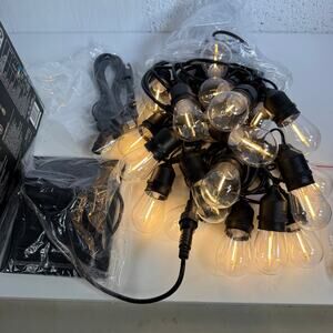 Artika Blaze 20 LED Bulb Outdoor Solar String Lights Matte Black, New open box